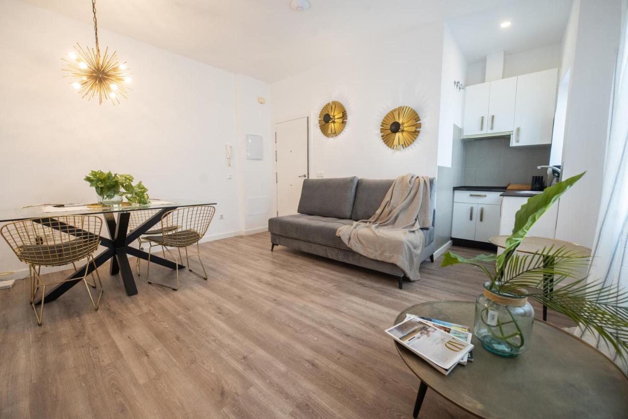 Suites La Merced Málaga Eksteriør bilde