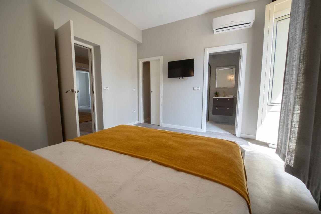 Suites La Merced Málaga Eksteriør bilde